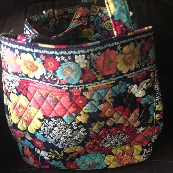 Vera Bradley Handbags - Brand New Vera Bradley Tote Bag